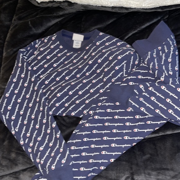 Champion matching set - Picture 1 of 3